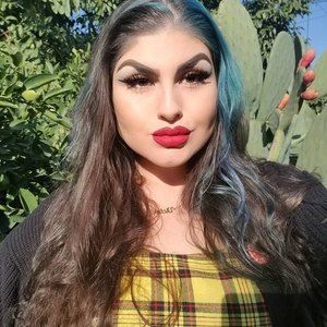 Meet your Posher, Lizette